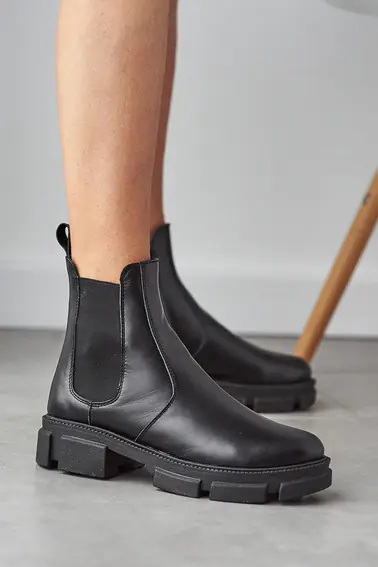 Женские ботинки кожаные зимние черные Чобіток 208 на меху фото 5 — интернет-магазин Tapok