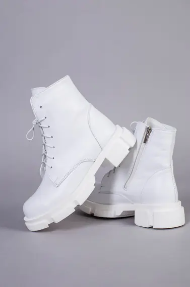 Ботинки женские кожаные белого цвета на шнурках и с замком зимние фото 12 — интернет-магазин Tapok
