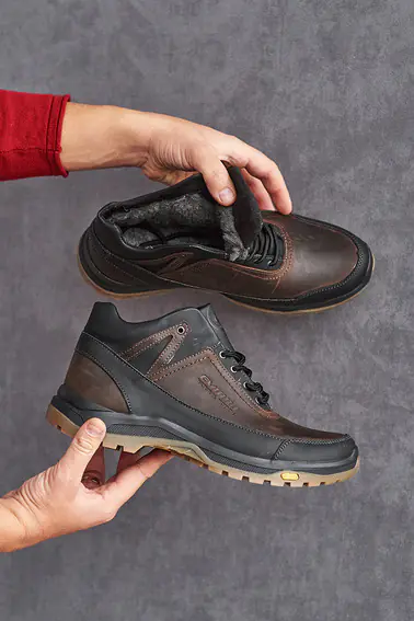Чоловічі кросівки шкіряні зимові чорно-коричневі Emirro 124 на хутрі фото 4 — інтернет-магазин Tapok