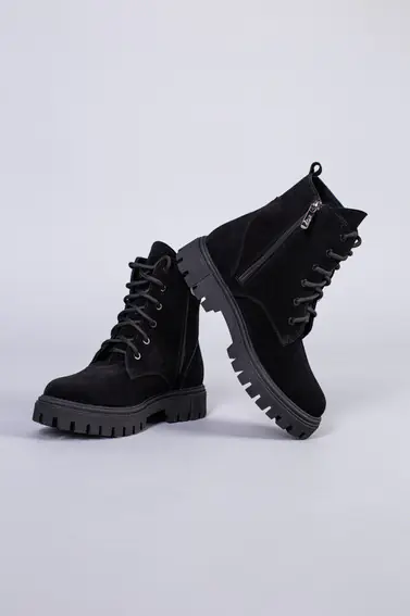 Ботинки женские замшевые черные на шнурках и с замком на цигейке фото 11 — интернет-магазин Tapok