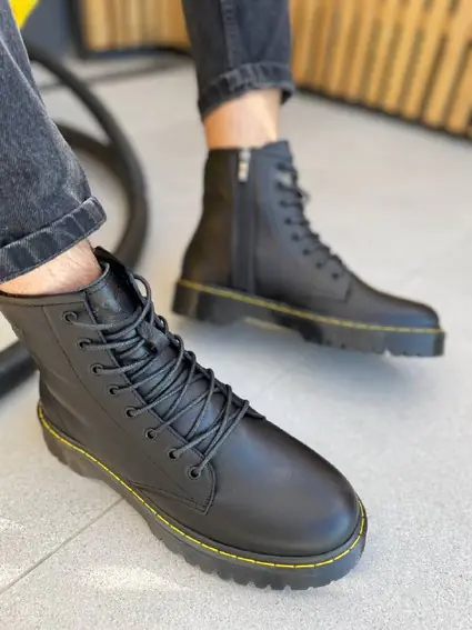 Ботинки мужские кожаные черного цвета с желтой строчкой зимние фото 7 — интернет-магазин Tapok