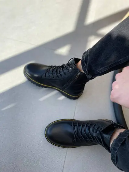 Ботинки мужские кожаные черного цвета с желтой строчкой зимние фото 12 — интернет-магазин Tapok