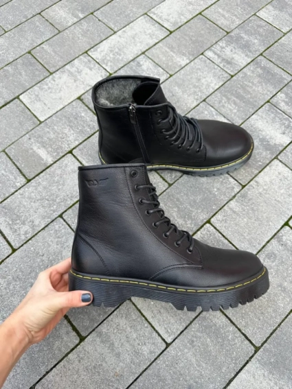 Ботинки мужские кожаные черного цвета с желтой строчкой зимние фото 33 — интернет-магазин Tapok