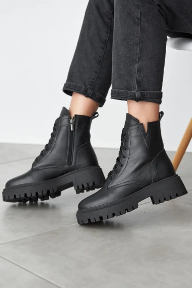 Жіночі черевики шкіряні зимові чорні Yuves 5578 На хутрі фото 5 — інтернет-магазин Tapok