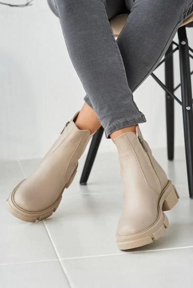 Женские ботинки кожаные зимние бежевые Чобіток 208 на меху фото 4 — интернет-магазин Tapok