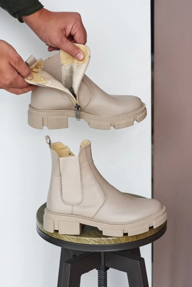 Жіночі черевики шкіряні зимові бежеві Чобіток 208 на хутрі фото 9 — інтернет-магазин Tapok