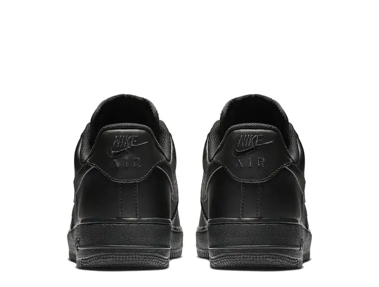 Кросівки чоловічі Nike Air Force 1 07 (CW2288-001) фото 4 — інтернет-магазин Tapok