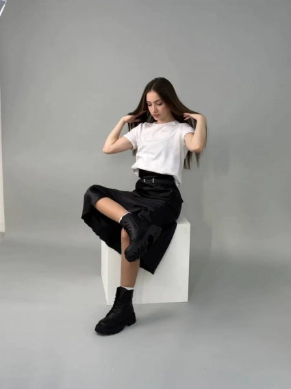 Ботинки женские кожаные черные на черной подошве низкий ход демисезонные фото 14 — интернет-магазин Tapok