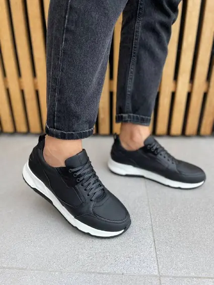 Кросівки чоловічі шкіряні чорні матові фото 5 — інтернет-магазин Tapok