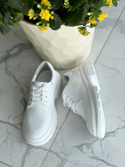 Туфлі жіночі шкіряні білого кольору на шнурках фото 7 — інтернет-магазин Tapok