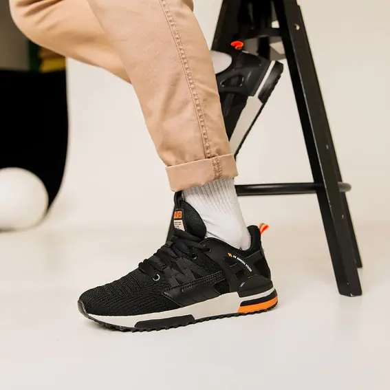 Кросівки чоловічі  582460 Чорні помаранчеві фото 3 — інтернет-магазин Tapok