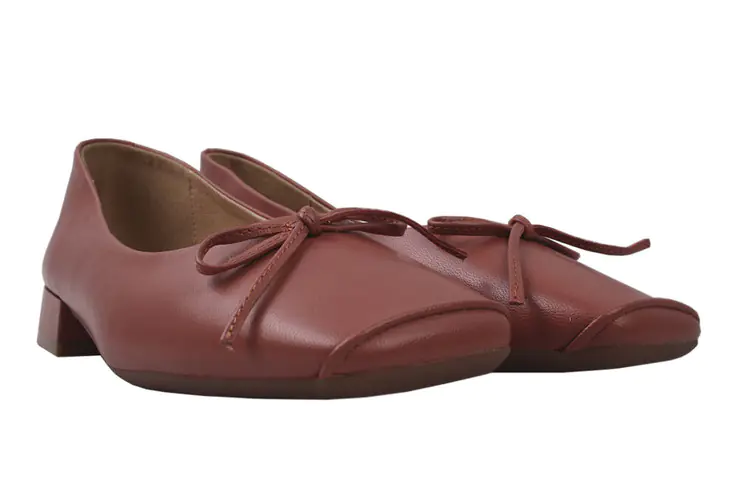 Туфлі на низькому ходу жіночі Berkonty натуральна шкіра колір Корал 274-20DTC фото 1 — інтернет-магазин Tapok