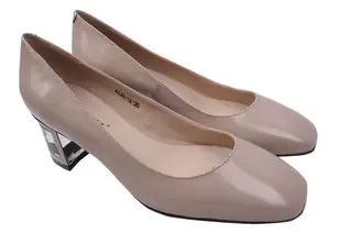 Туфли на каблуке женские Beratroni натуральная кожа цвет Бежевый 1-20DT