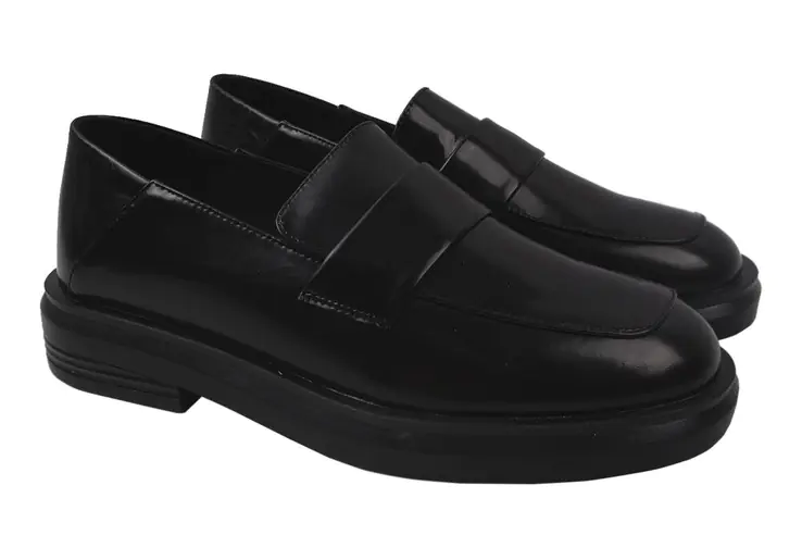 Туфли на низком ходу женские Berkonty натуральная кожа цвет Черный 279-20DTC фото 1 — интернет-магазин Tapok
