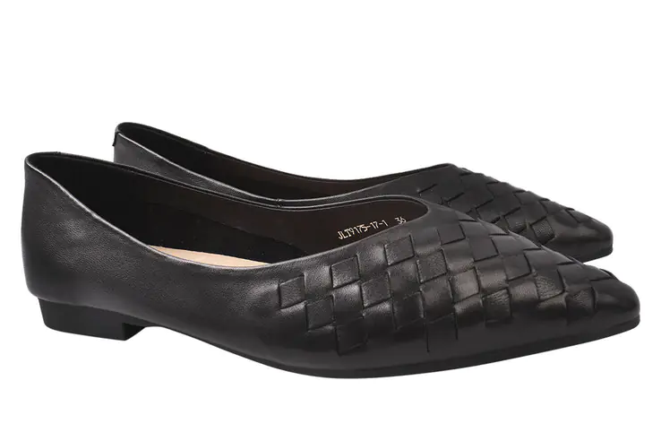 Туфлі жіночі з натуральної шкіри на низькому ходу Чорні Berkonty 331-21DTB фото 1 — інтернет-магазин Tapok