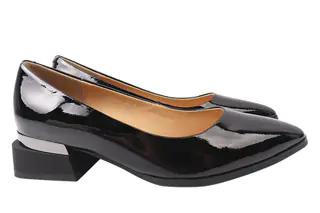 Туфлі жіночі з натуральної лакової шкіри на низькому ходу Чорні Oeego 71-21DTC