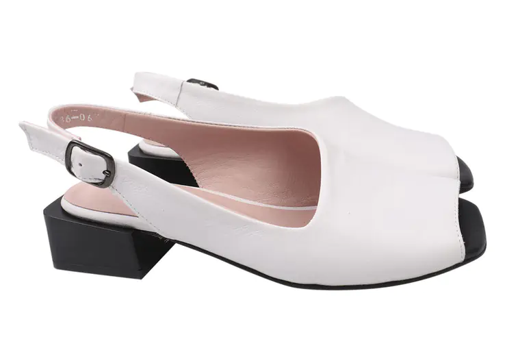 Босоножки женские из натуральной кожи на большом каблуке с открытой пяткой цвета Белый Euromoda 473-21LBC фото 1 — интернет-магазин Tapok