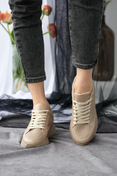 Жіночі кросівки шкіряні літні бежеві Yuves 115 фото 8 — інтернет-магазин Tapok