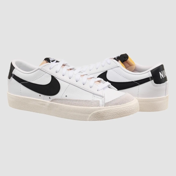 Кросівки жіночі Nike Blazer Low '77 (DC4769-102) фото 6 — інтернет-магазин Tapok