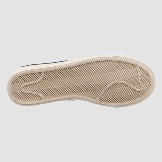 Кросівки жіночі Nike Blazer Low '77 (DC4769-102) фото 9 — інтернет-магазин Tapok