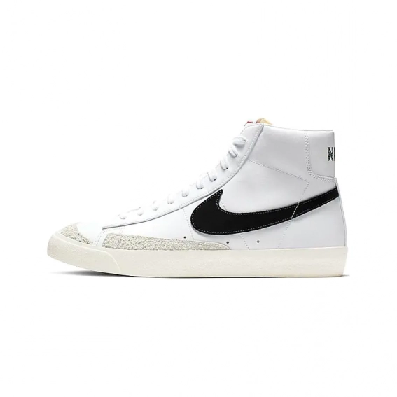 Кроссовки мужские Nike Blazer Mid &#39;77 Vintage (BQ6806-100) фото 1 — интернет-магазин Tapok