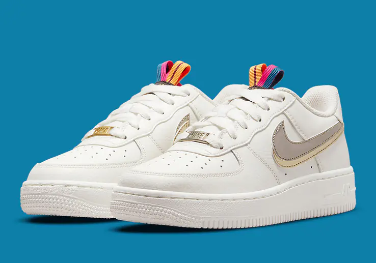 Кроссовки унисекс Nike Air Force 1 Lv8 (Gs) (DH9595-001) фото 2 — интернет-магазин Tapok