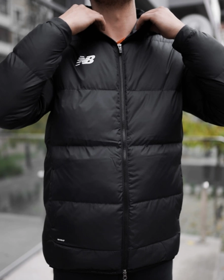 Куртка New Balance NB Team Base MJ031540BK фото 2 — интернет-магазин Tapok