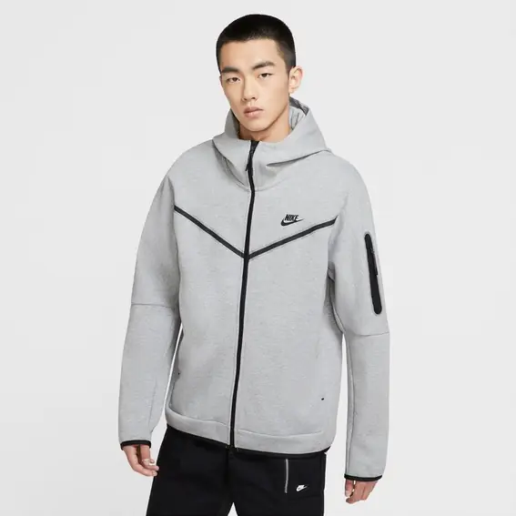 Кофта мужская Nike Tech Fleece Hoodie (CU4489-063) фото 1 — интернет-магазин Tapok