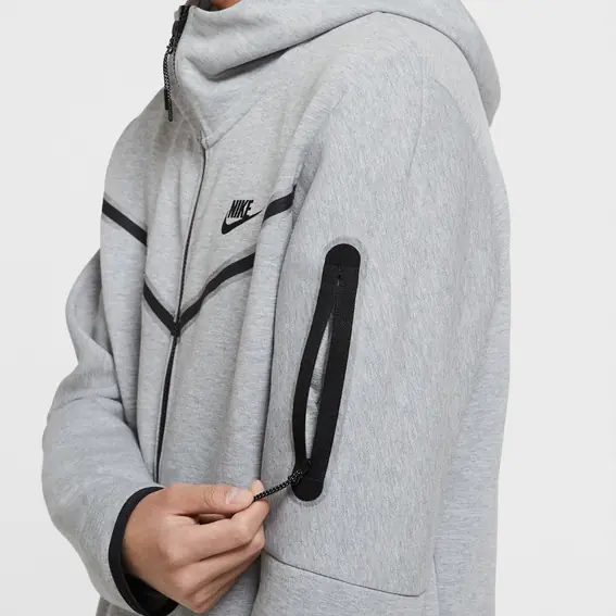 Кофта мужская Nike Tech Fleece Hoodie (CU4489-063) фото 3 — интернет-магазин Tapok