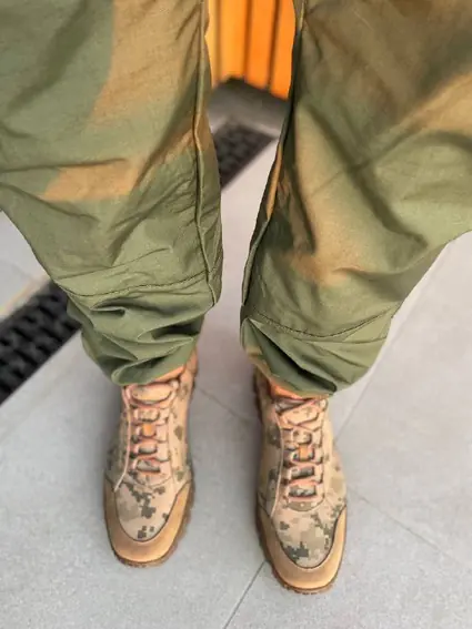 Кросівки чоловічі замшеві кольори хакі з простроченою підошвою фото 3 — інтернет-магазин Tapok