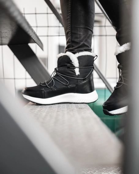 Черевики CMP SHERATAN WMN LIFESTYLE SHOES WP 30Q4576-U901 фото 1 — інтернет-магазин Tapok