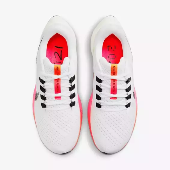 Кроссовки W NIKE AIR ZOOM PEGASUS 38 DJ5401-100 фото 3 — интернет-магазин Tapok