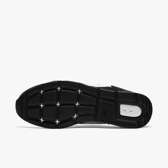 Чоловічі кросівки Nike Venture Runner CK2944-002 фото 5 — інтернет-магазин Tapok