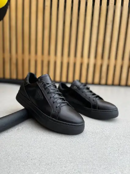 Кеды мужские кожаные черные на черной подошве фото 11 — интернет-магазин Tapok