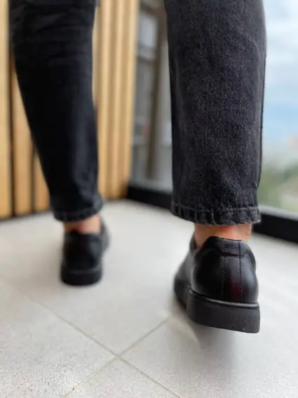 Кеды мужские кожаные черного цвета на черной подошве фото 5 — интернет-магазин Tapok