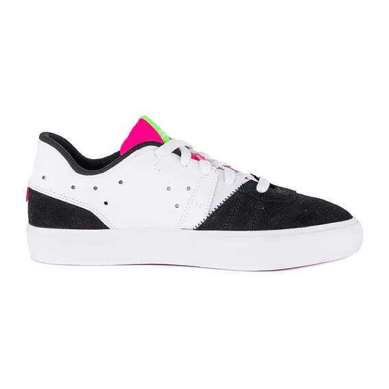 Кроссовки JORDAN WMNS JORDAN SERIES .05 DM3383-105 фото 3 — интернет-магазин Tapok