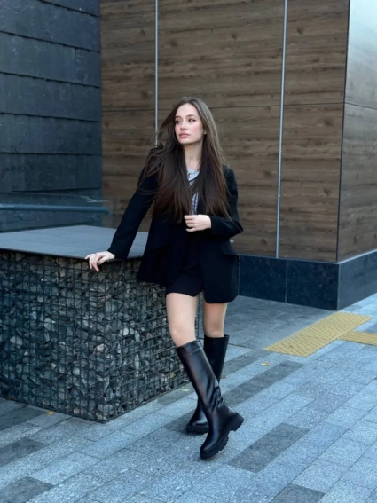 Сапоги женские кожаные черные на черной подошве зимние фото 14 — интернет-магазин Tapok