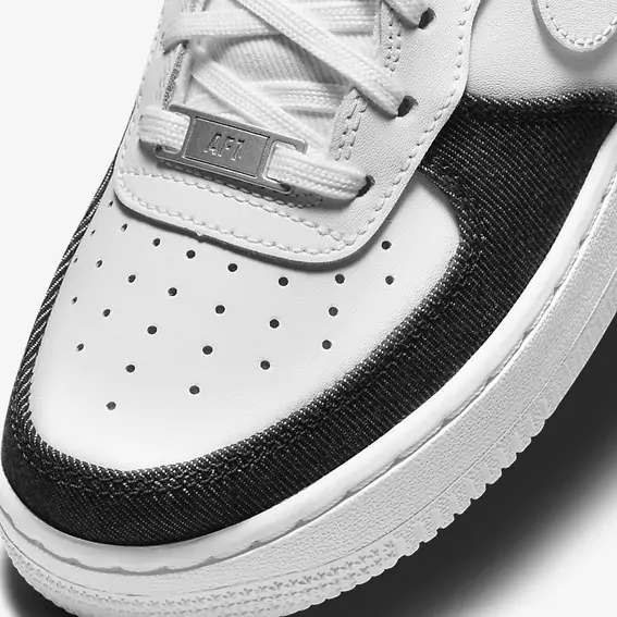 Кроссовки унисекс Nike Air Force 1 Low Lv8 Usa (Gs (DJ5180-100) фото 4 — интернет-магазин Tapok