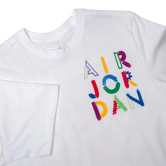 Футболка JORDAN M J BRAND GFX SS CREW 4 DM3078-100 фото 3 — інтернет-магазин Tapok