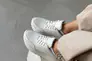 Кросівки жіночі шкіряні білі на білій підошві Фото 4