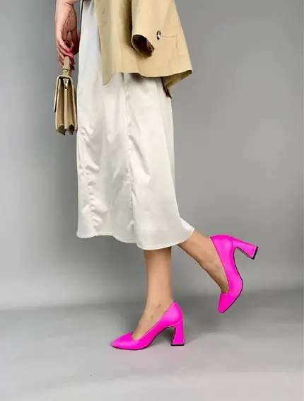 Лодочки женские кожаные розовый неон фото 3 — интернет-магазин Tapok