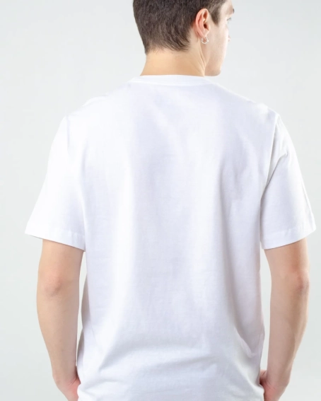 Футболка Jordan MJ JUMPMAN BOX SS CREW DA9900-100 фото 2 — интернет-магазин Tapok