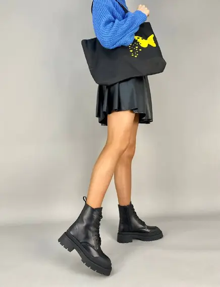 Ботинки женские кожаные черные демисезонные фото 5 — интернет-магазин Tapok