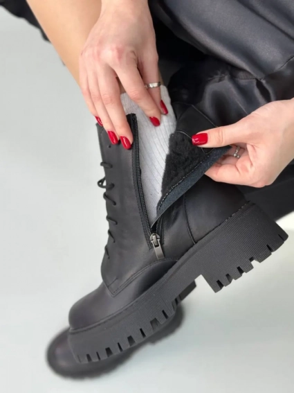Ботинки женские кожаные черные на черной подошве низкий ход зимние фото 13 — интернет-магазин Tapok