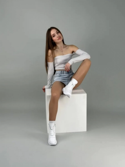 Кроссовки женские кожаные белые зимние фото 19 — интернет-магазин Tapok