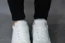 Жіночі кросівки шкіряні зимові білі Yuves 97780 На меху Фото 4