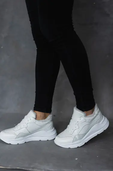 Жіночі кросівки шкіряні зимові білі Yuves 97780 На меху фото 5 — інтернет-магазин Tapok