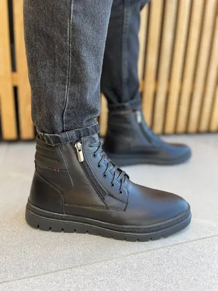 Ботинки мужские кожаные черного цвета на меху фото 2 — интернет-магазин Tapok