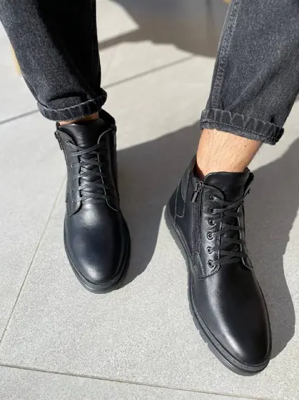 Ботинки мужские кожаные черного цвета на меху фото 4 — интернет-магазин Tapok
