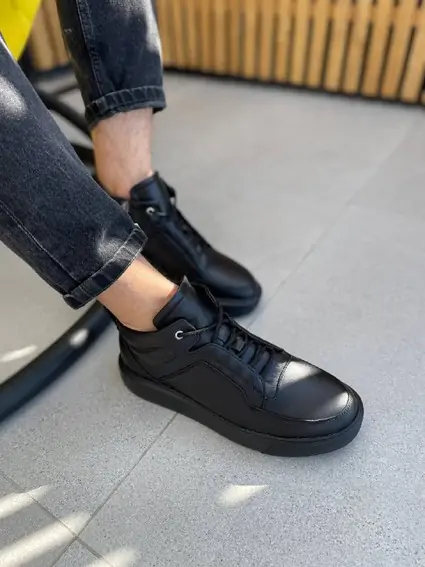 Ботинки мужские кожаные черные на меху фото 8 — интернет-магазин Tapok